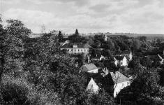 Kostel a&nbsp;zámek (r. 1960)